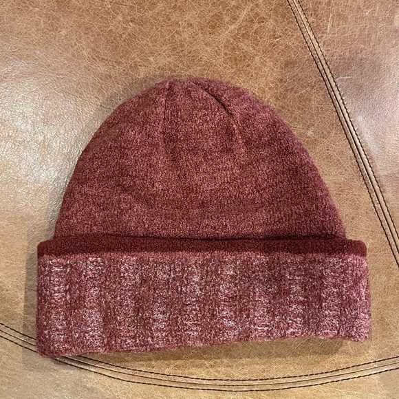 Exofficio Warm Knit Versatile Soft Beanie Hat - Picture 3 of 4